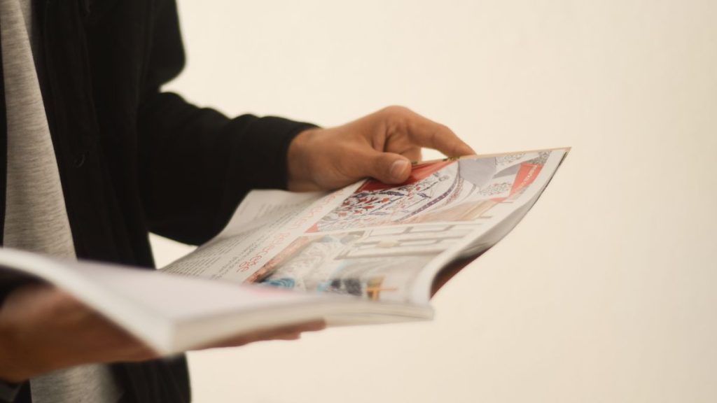 Encuaderanción para revistas de cultura en Artes Gráficas Juife